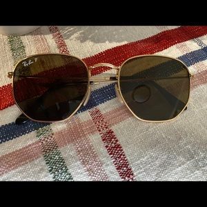 Polarized Ray-Ban hexagon flat lenses